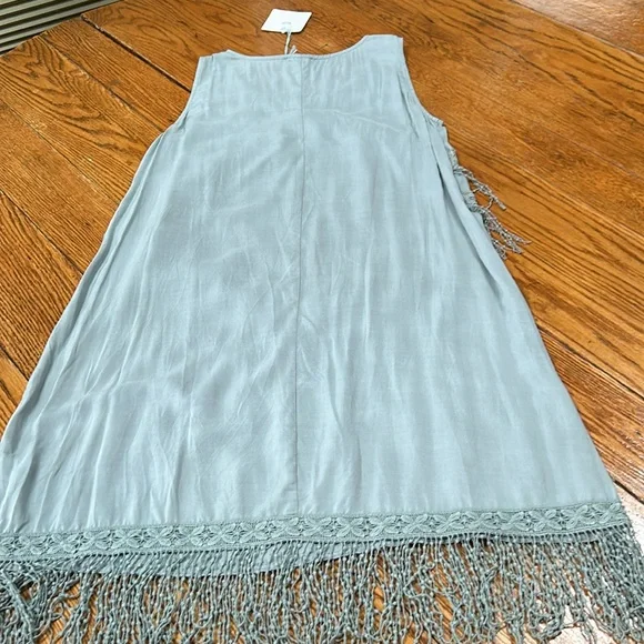Umgee Shake it Off style green sleeveless dress. Fringe front. Size Small. NWT - Picture 12 of 12